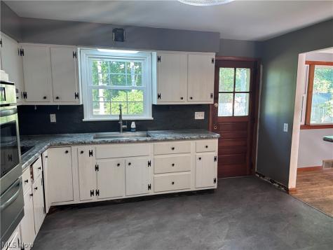 79 Hickory Hill Road Painesville OH 44077
