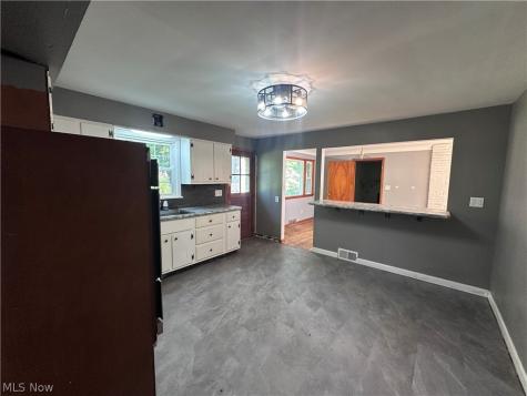 79 Hickory Hill Road Painesville OH 44077