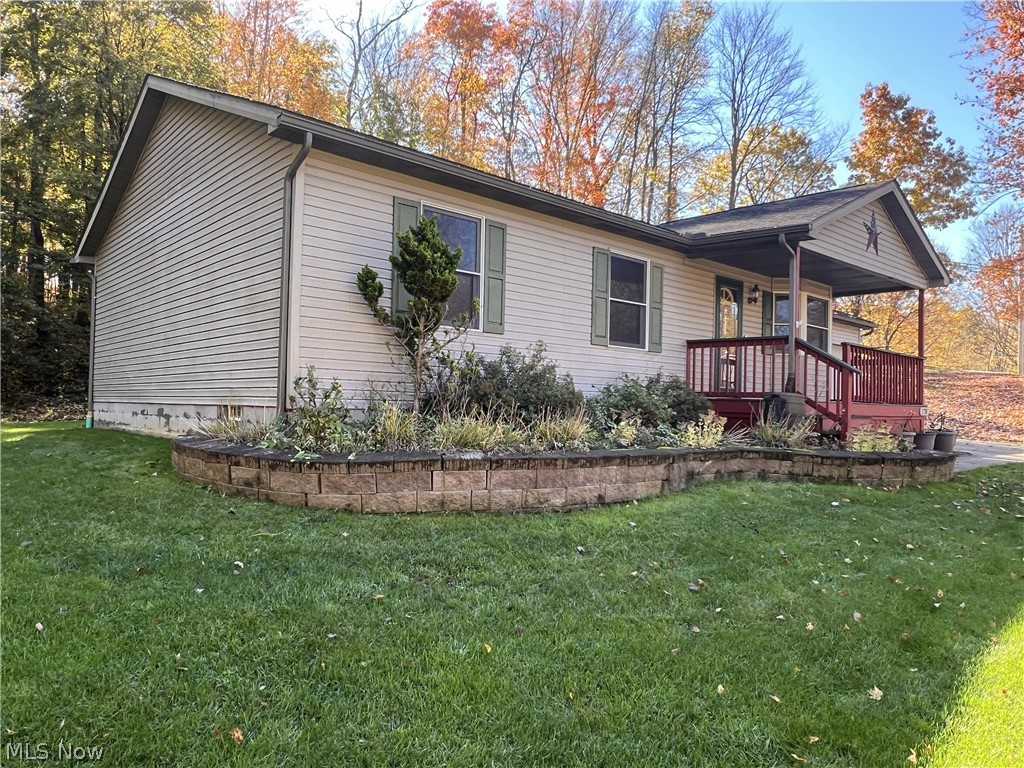 170 French St Road East Palestine OH 44413