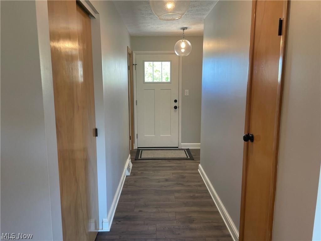 8045 Royal Ridge Drive Parma OH 44129