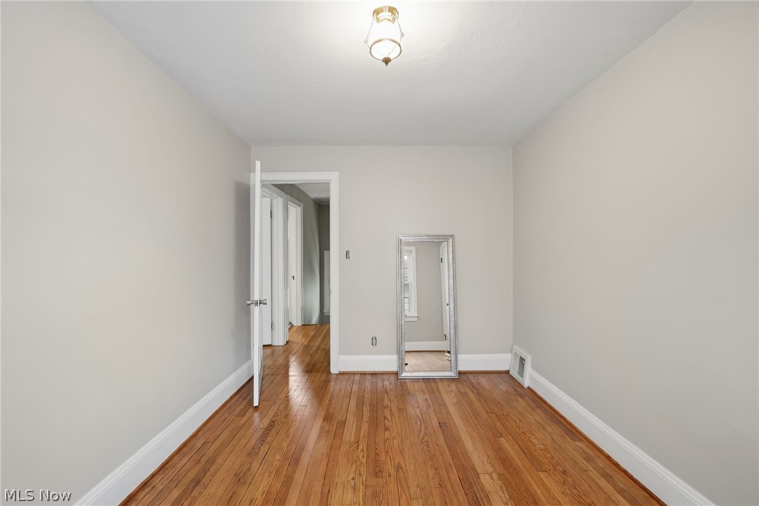 1351 Manor Park Avenue Lakewood OH 44107