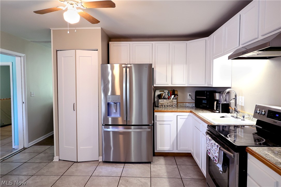 556 Keys Drive Elyria OH 44035