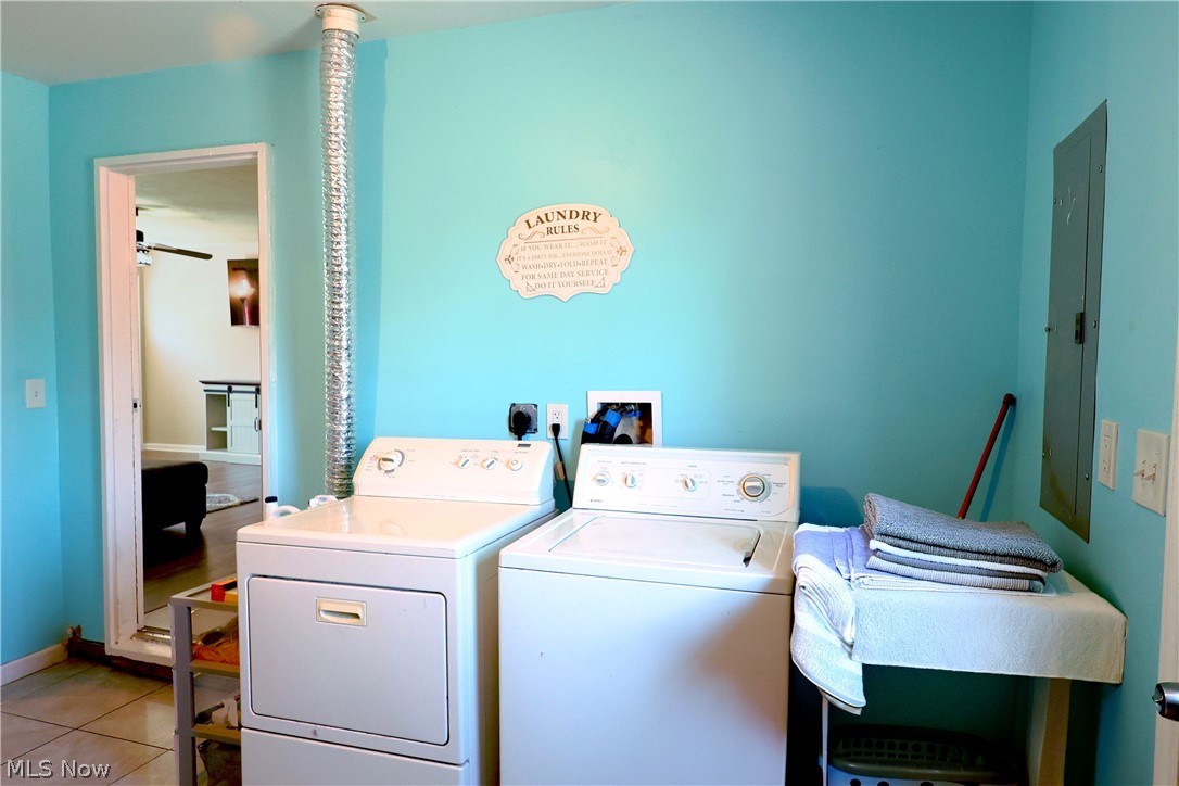 556 Keys Drive Elyria OH 44035