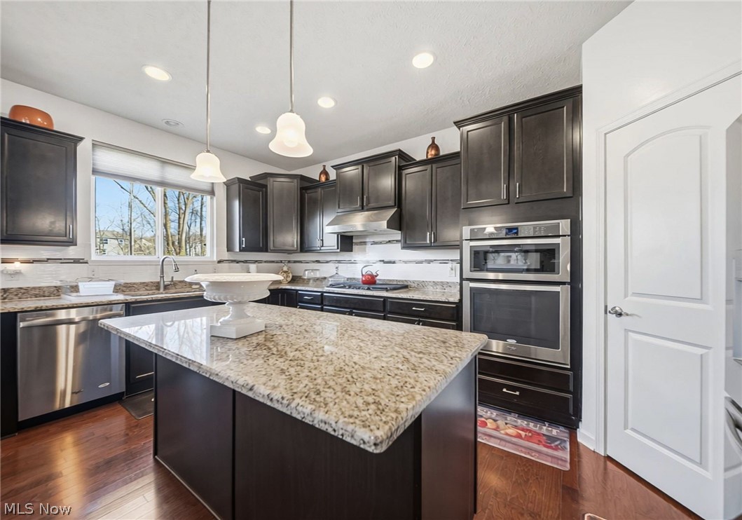 18229 Clare Court Strongsville OH 44149