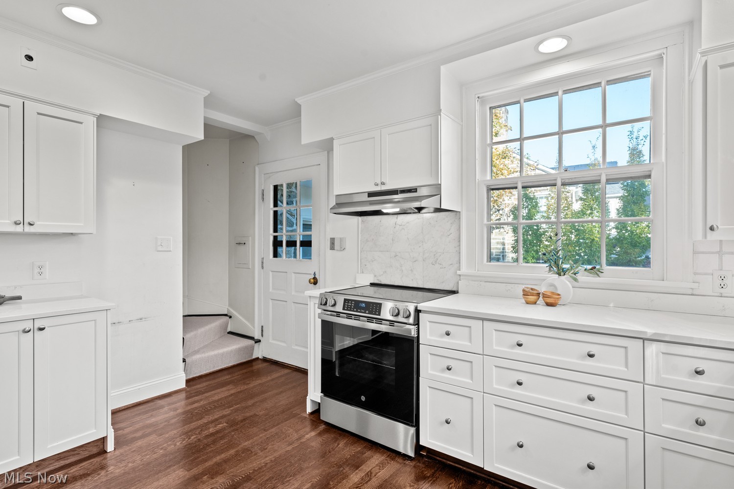 2717 Wadsworth Road Shaker Heights OH 44122