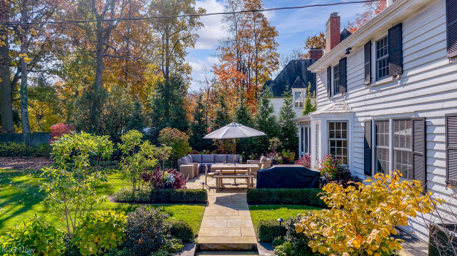 2717 Wadsworth Road Shaker Heights OH 44122