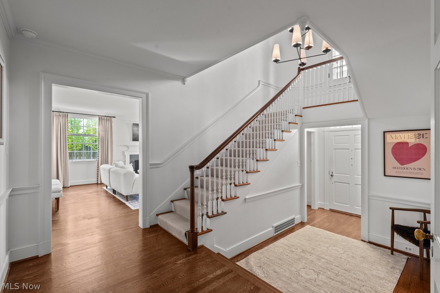 2717 Wadsworth Road Shaker Heights OH 44122