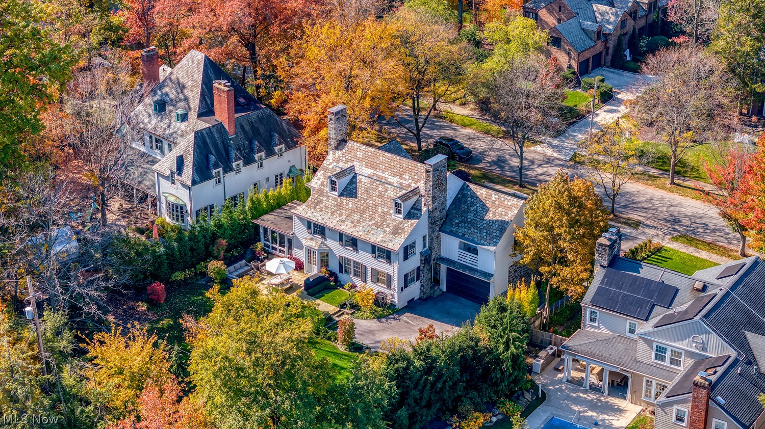 2717 Wadsworth Road Shaker Heights OH 44122