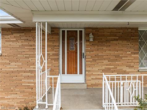 403 Garfield Avenue Steubenville OH 43952