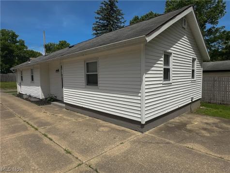 1275 Sawyer Avenue Akron OH 44310