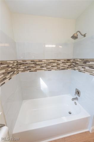 5906 Twin Lakes Drive Parma OH 44129