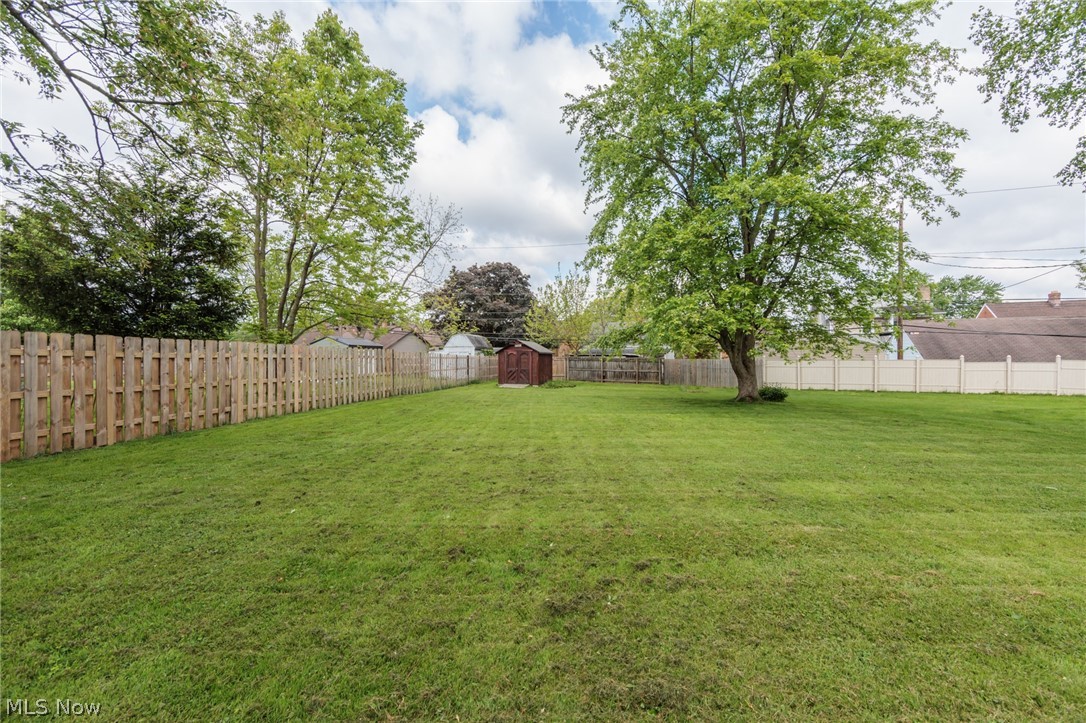 5906 Twin Lakes Drive Parma OH 44129