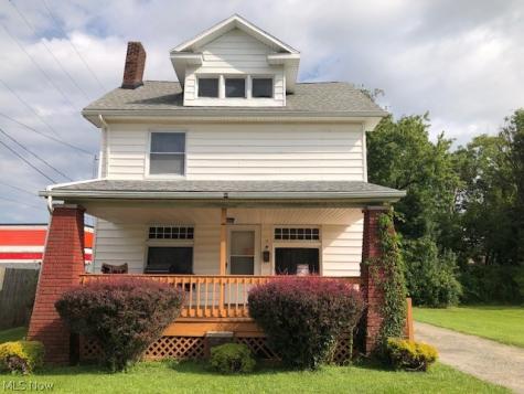 14 E Auburndale Avenue Youngstown OH 44507