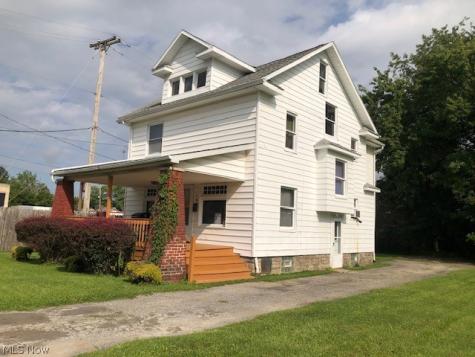 14 E Auburndale Avenue Youngstown OH 44507