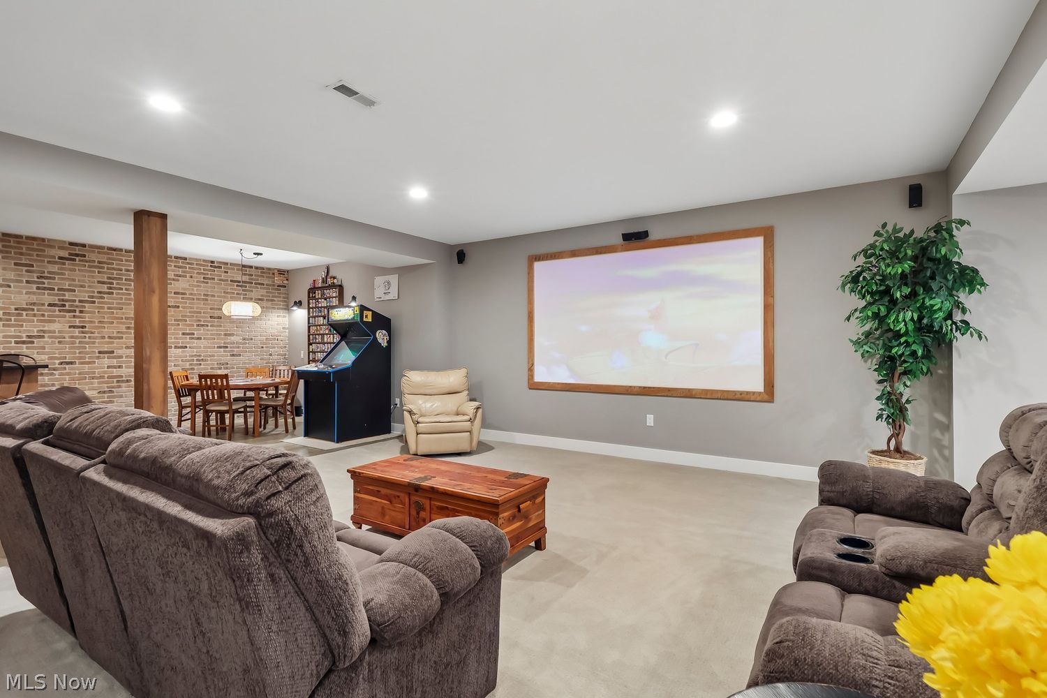 1485 Muirwood Drive Brunswick Hills OH 44212