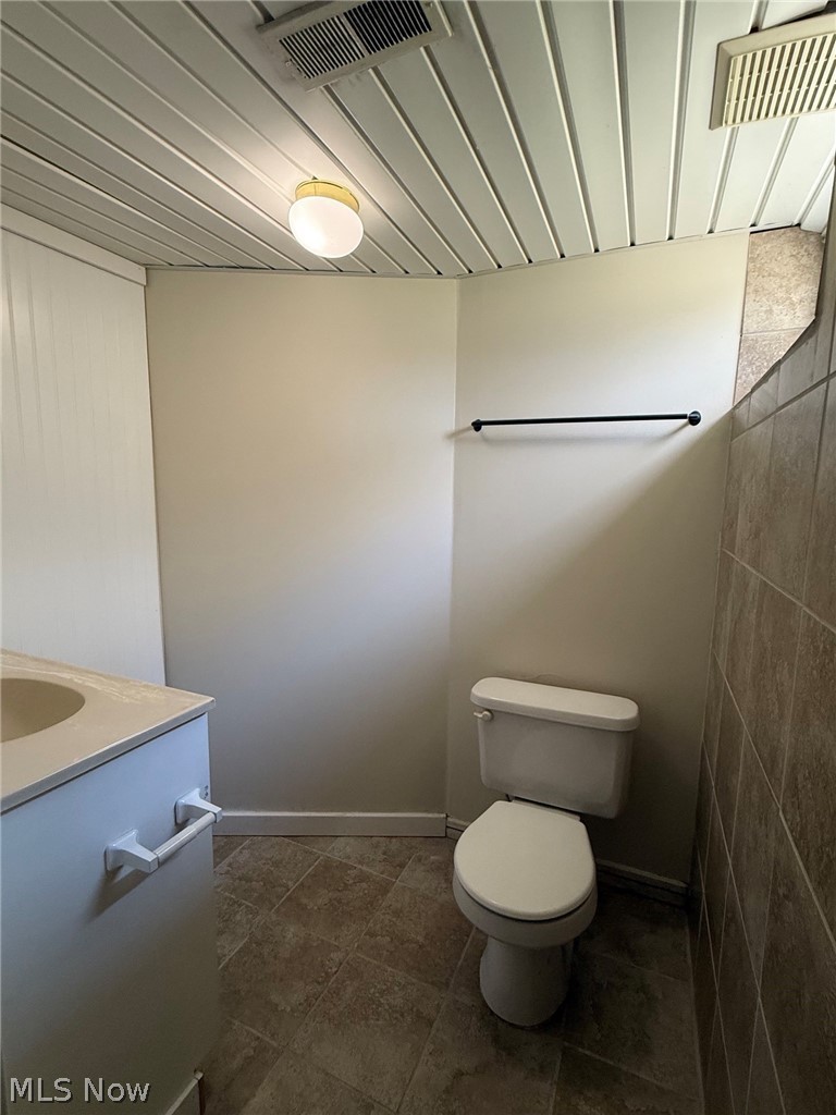 24195 Maple Ridge Road North Olmsted OH 44070