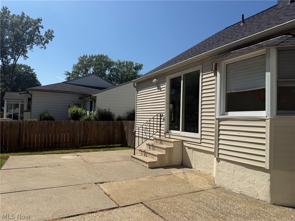24195 Maple Ridge Road North Olmsted OH 44070