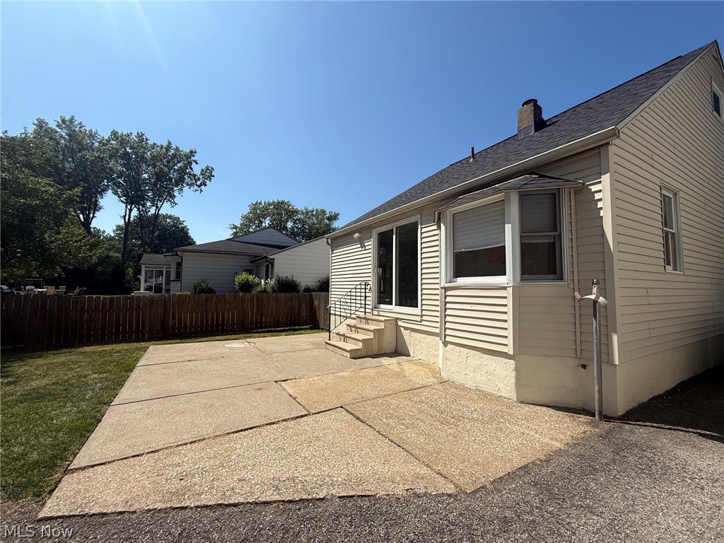 24195 Maple Ridge Road North Olmsted OH 44070
