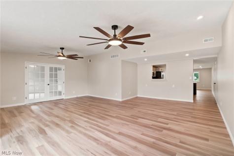 1053 Wellfleet Drive Grafton OH 44044