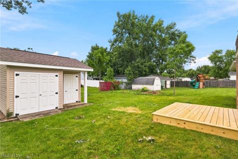 1053 Wellfleet Drive Grafton OH 44044
