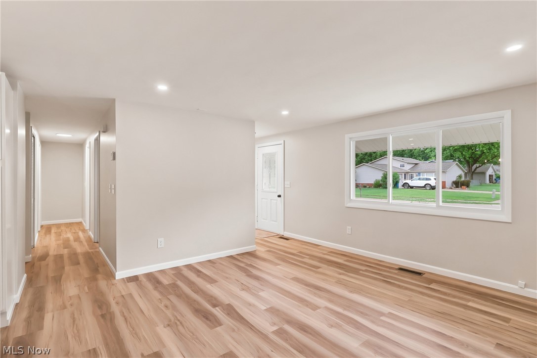 1053 Wellfleet Drive Grafton OH 44044