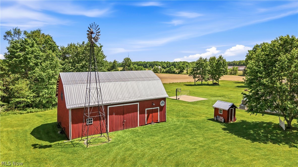 2628 State Route 534 Southington OH 44470