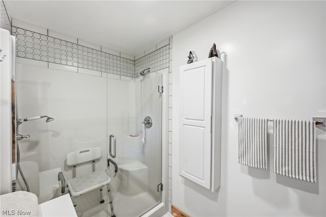 2628 State Route 534 Southington OH 44470