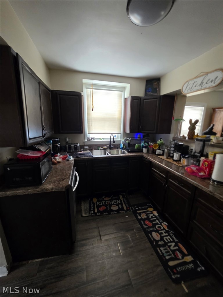 2370 N Taylor Road East Cleveland OH 44112