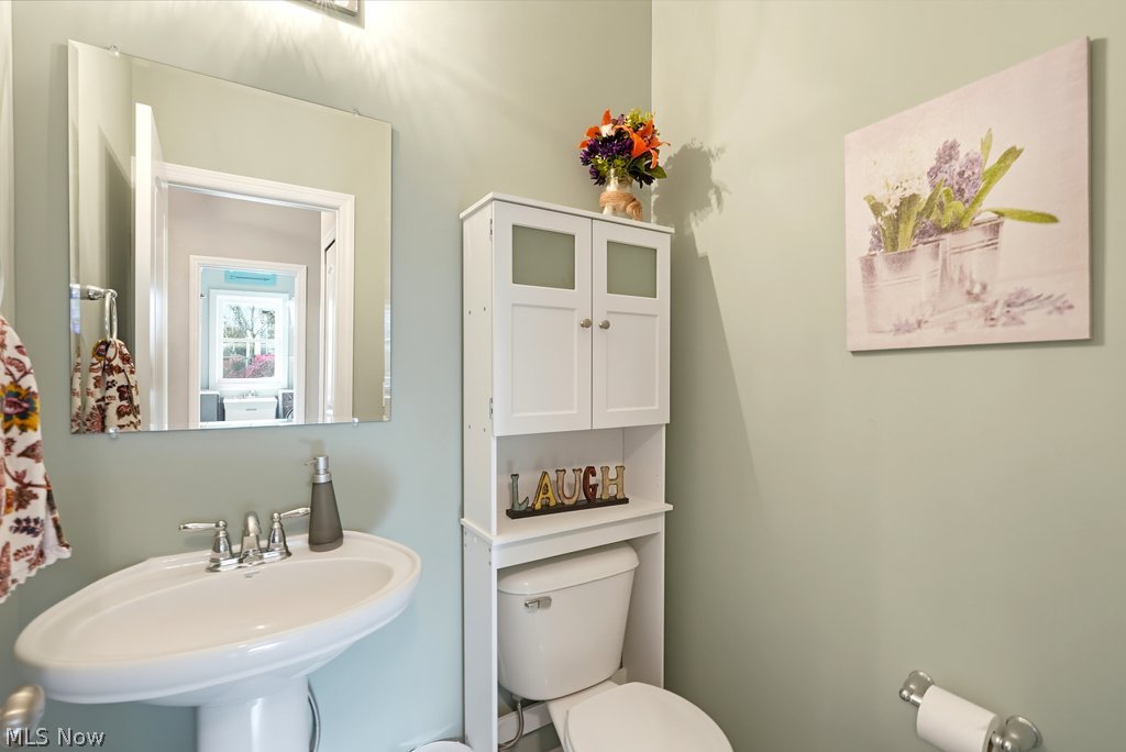8033 Brook Circle Macedonia OH 44056