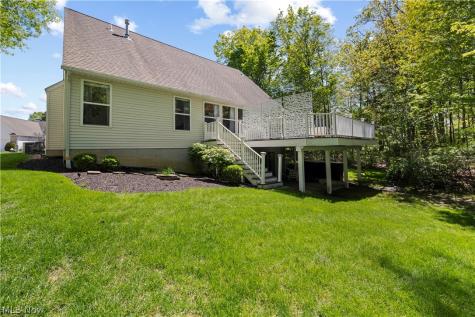 435 Country Walk Amherst OH 44001