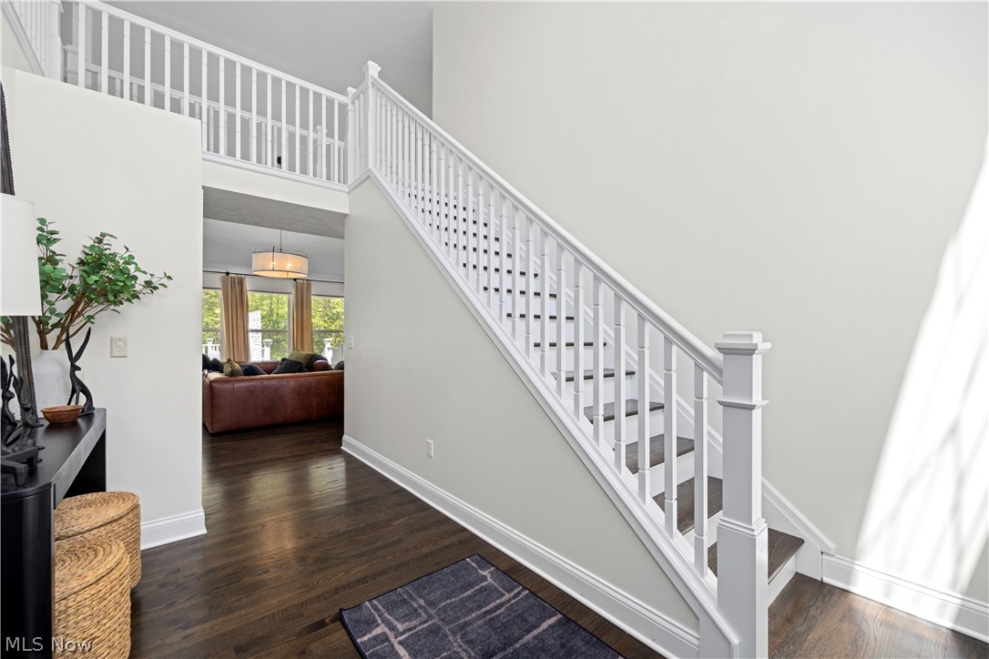 435 Country Walk Amherst OH 44001
