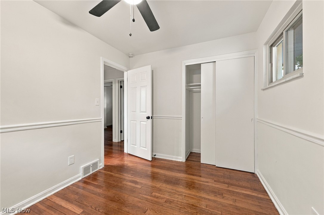 24914 E Oakland Bay Village OH 44140