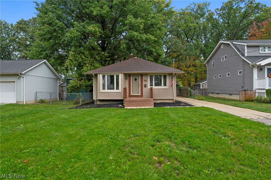 24914 E Oakland Bay Village OH 44140