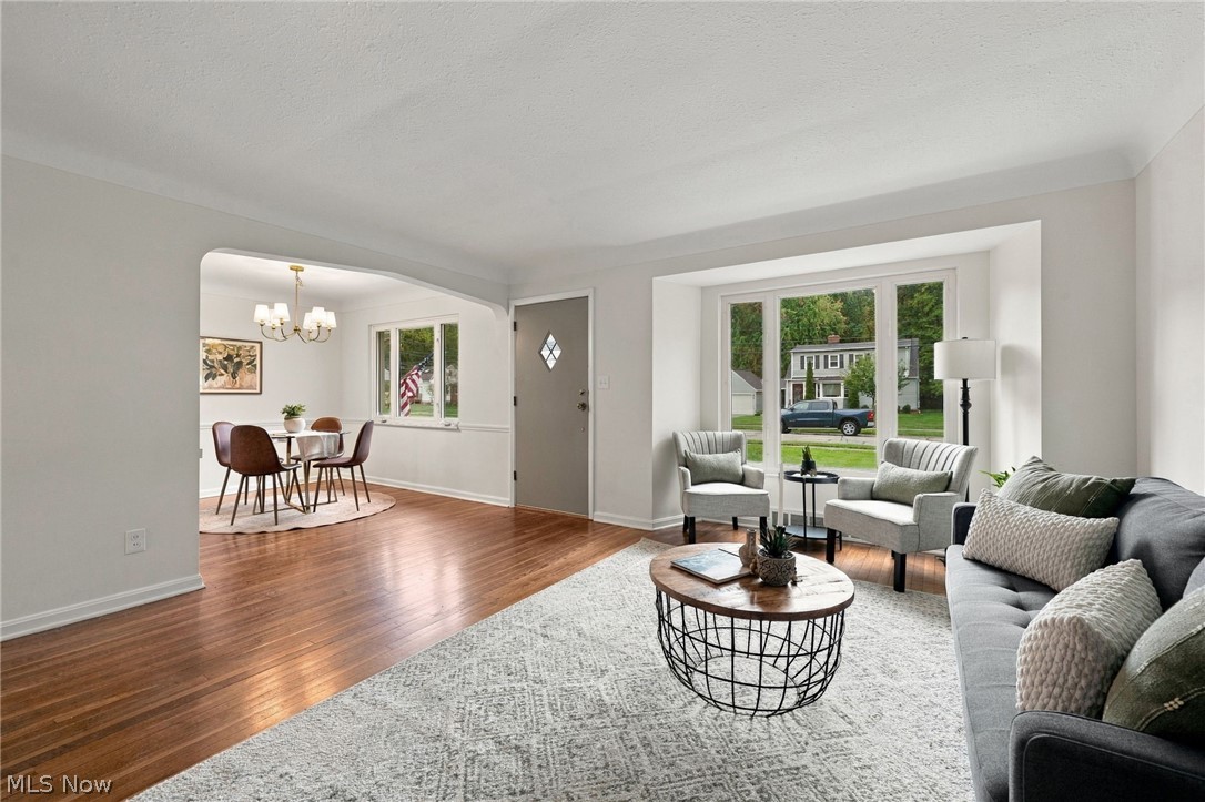 24914 E Oakland Bay Village OH 44140
