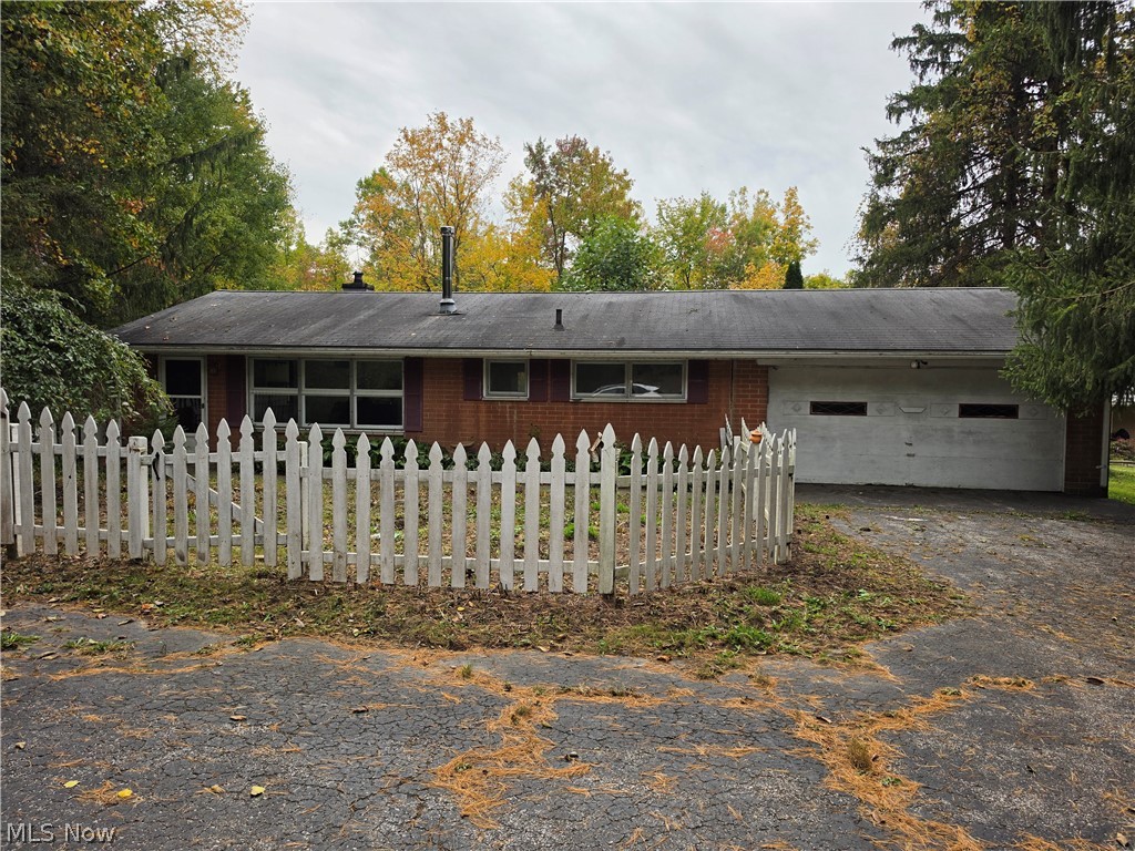 10057 Thwing Road Chardon OH 44024
