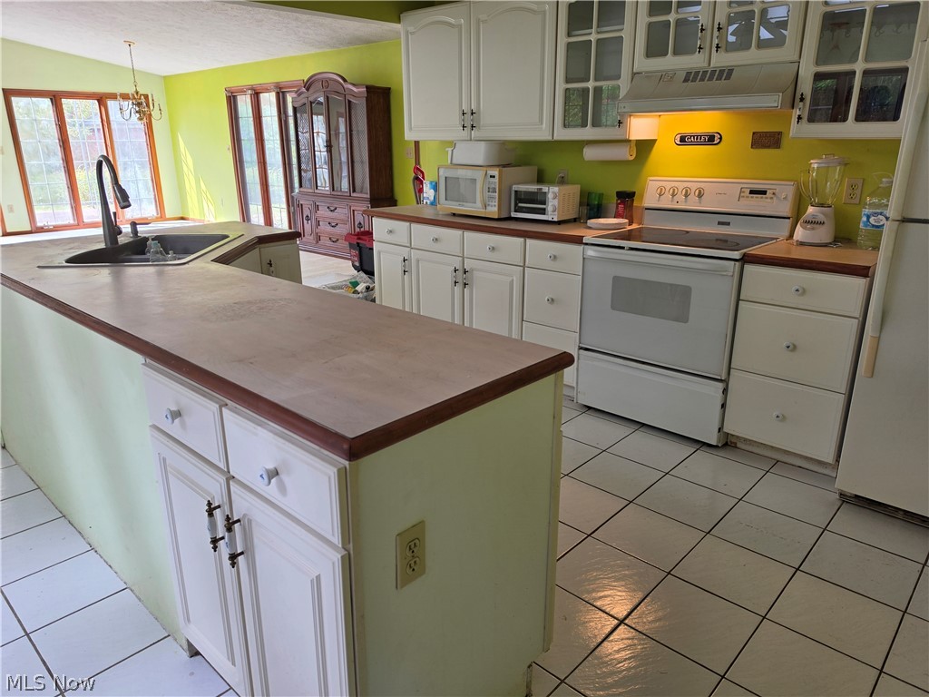 10057 Thwing Road Chardon OH 44024