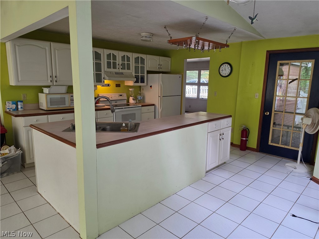 10057 Thwing Road Chardon OH 44024