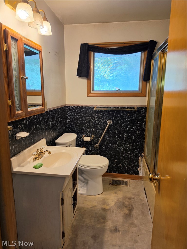 10057 Thwing Road Chardon OH 44024