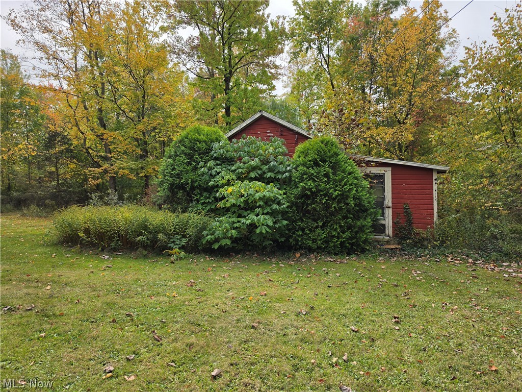 10057 Thwing Road Chardon OH 44024