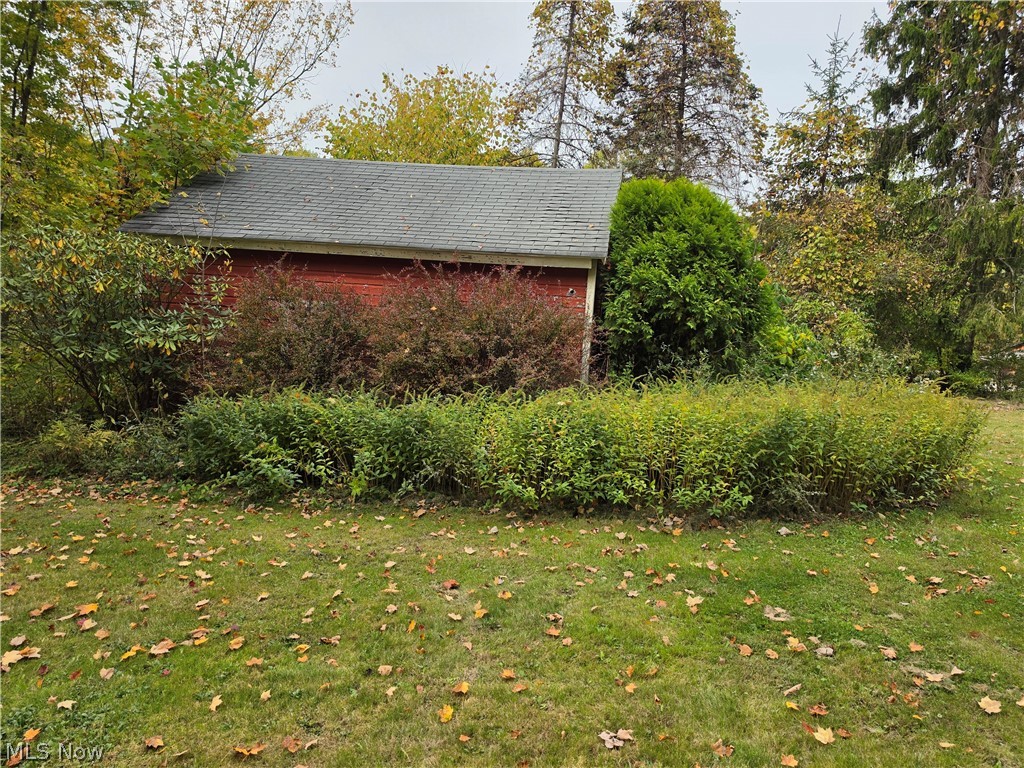 10057 Thwing Road Chardon OH 44024