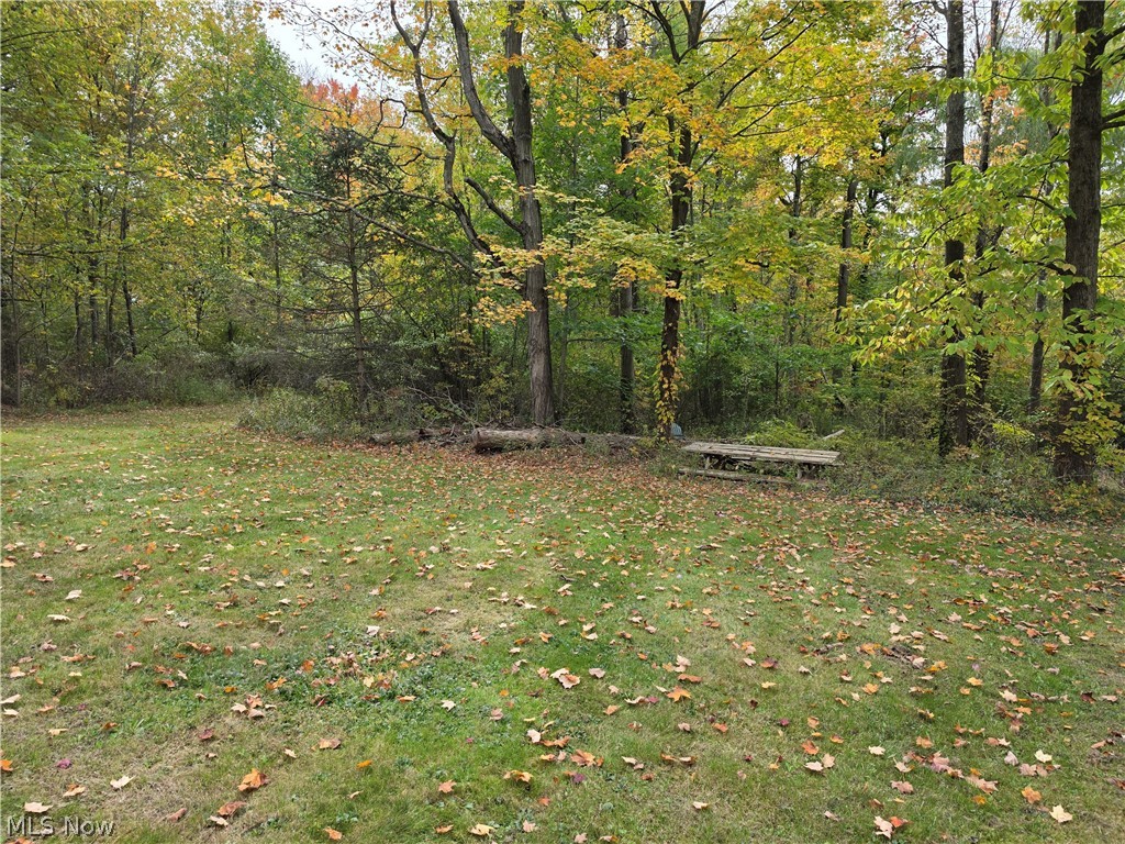 10057 Thwing Road Chardon OH 44024
