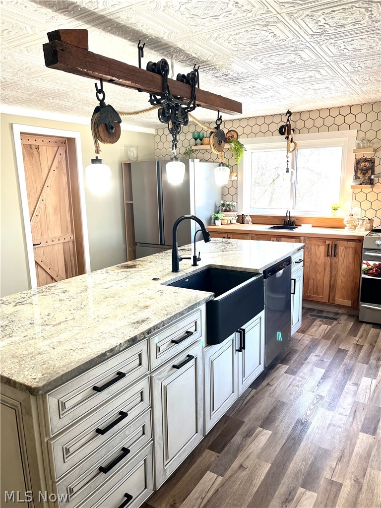 12972 Gilmore Road SE Port Washington OH 43837
