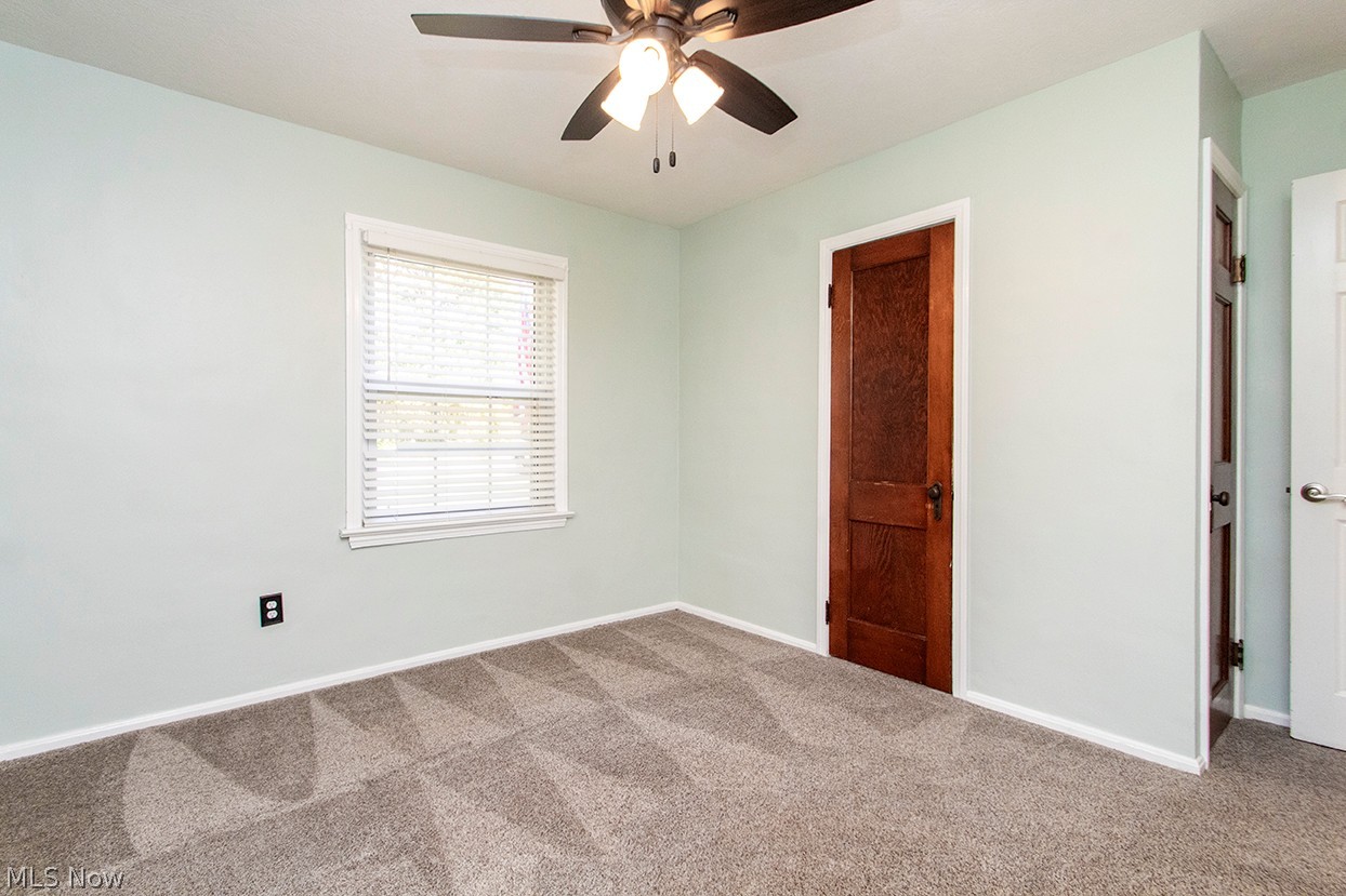 5802 Elmhurst Road North Olmsted OH 44070