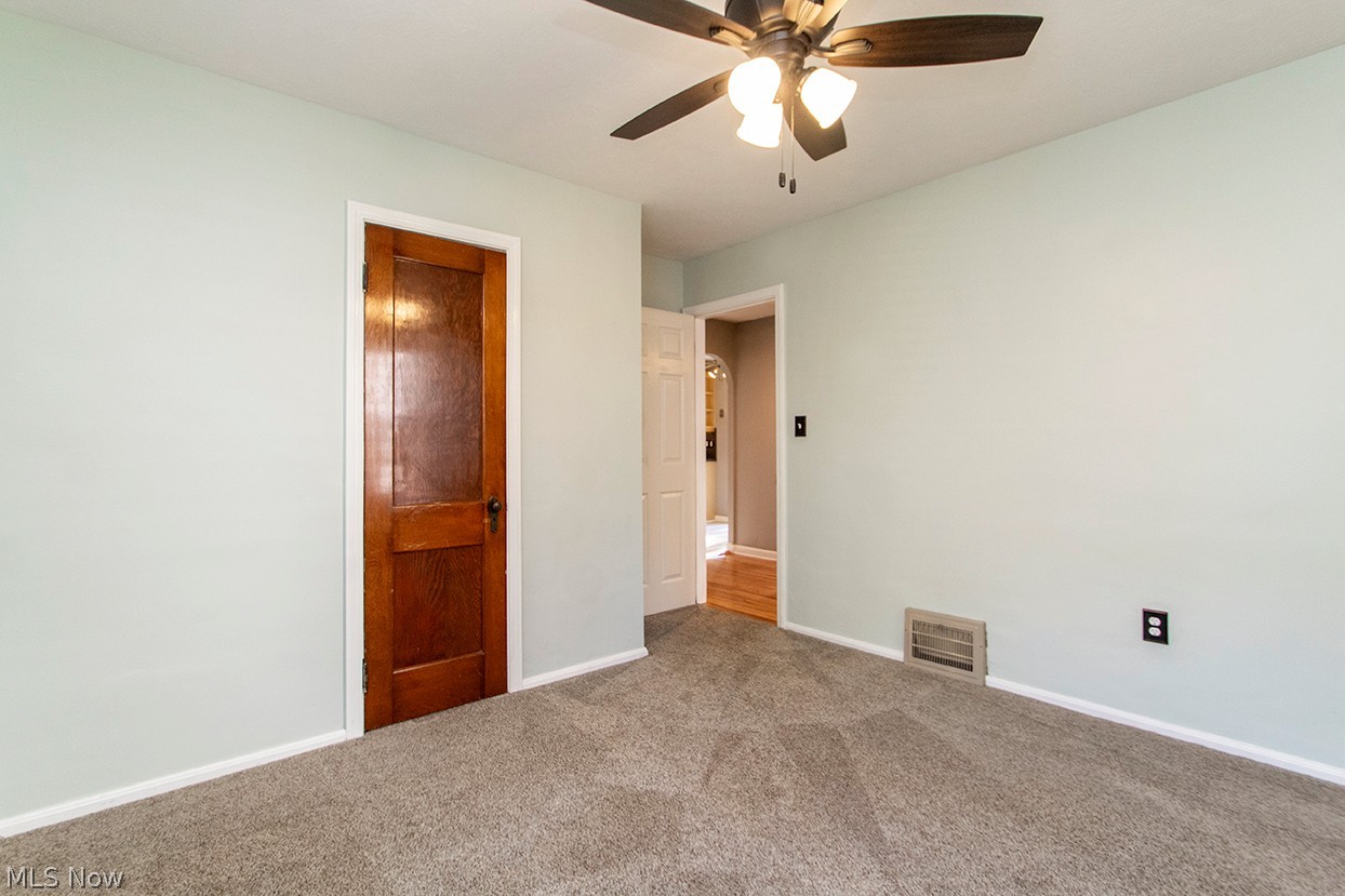 5802 Elmhurst Road North Olmsted OH 44070