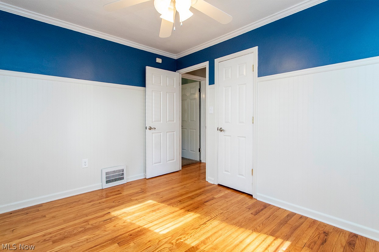 5802 Elmhurst Road North Olmsted OH 44070