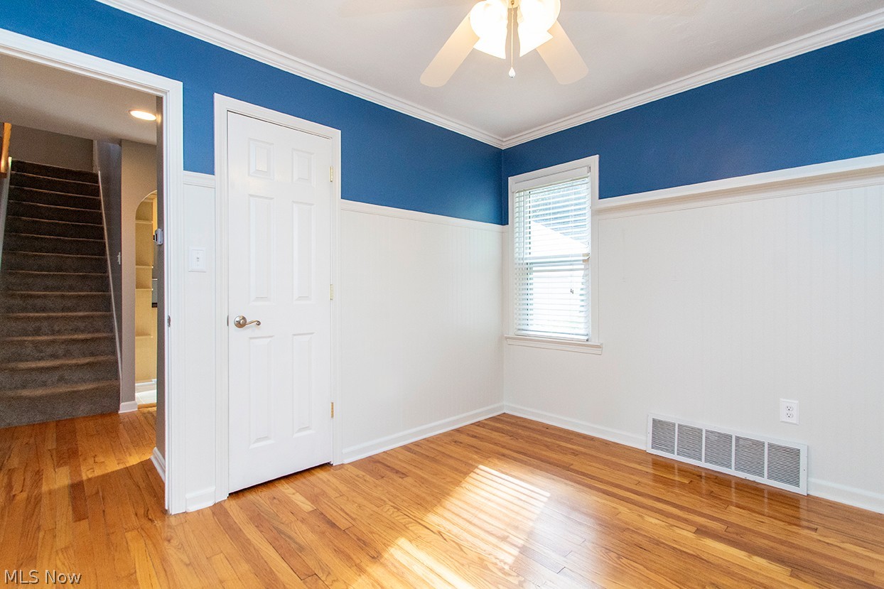 5802 Elmhurst Road North Olmsted OH 44070