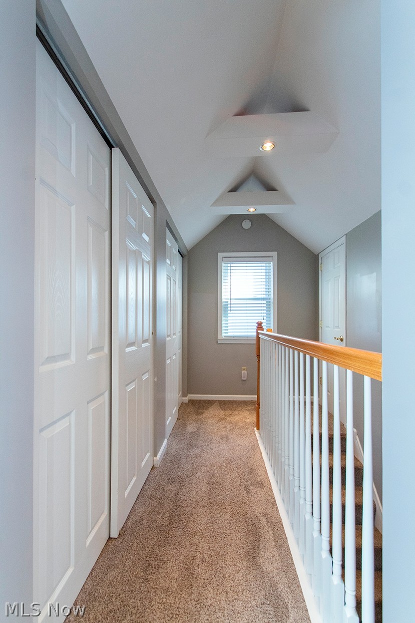 5802 Elmhurst Road North Olmsted OH 44070