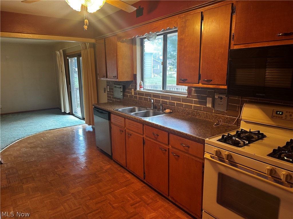 182 Wayne Avenue Akron OH 44301