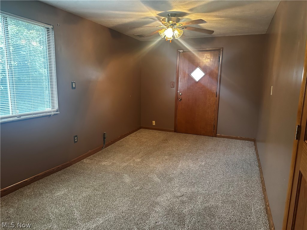 182 Wayne Avenue Akron OH 44301