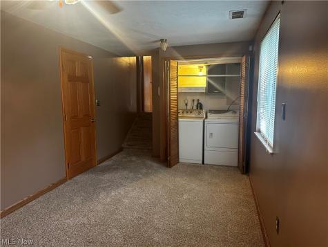 182 Wayne Avenue Akron OH 44301